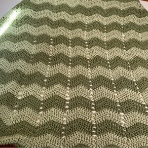 Green Chevron Crochet Blanket